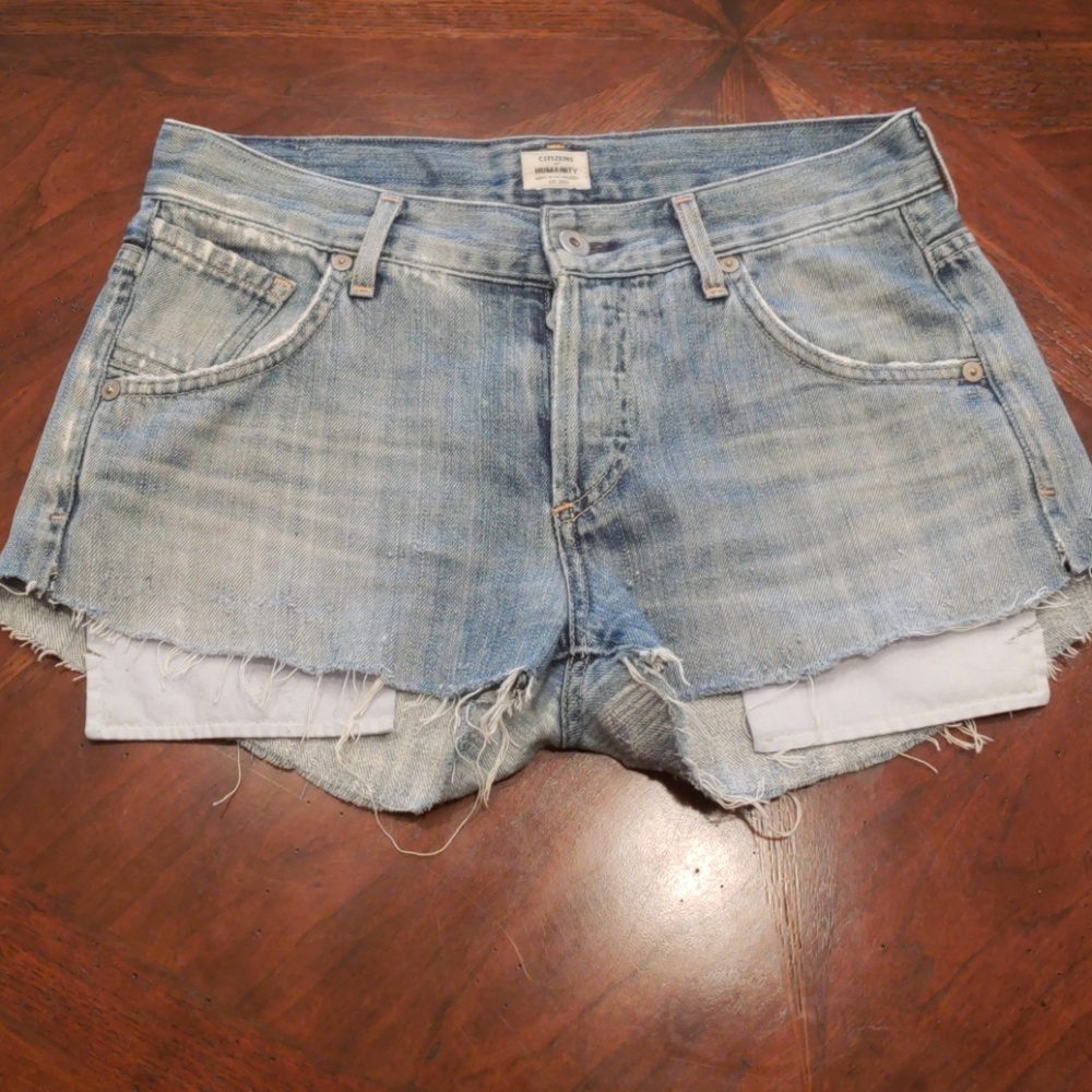 Citizens of Humanity Cut off Shorts